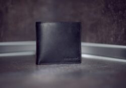 Jak vybrat ideální peněženku, která se hned nerozpadne v ruce?